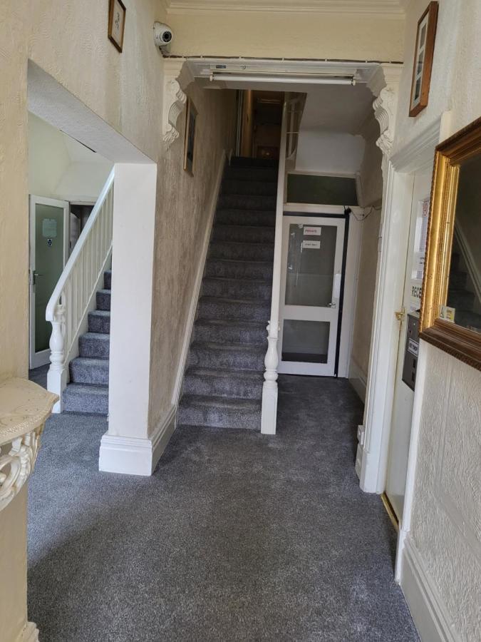 Tulip Hotel בלקפול מראה חיצוני תמונה